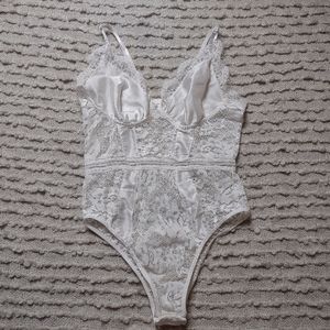 White lace bodysuit